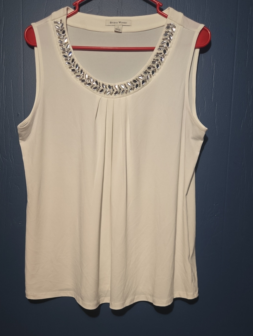 Studio Works Cream Sleeveless Jewel Neck Tank